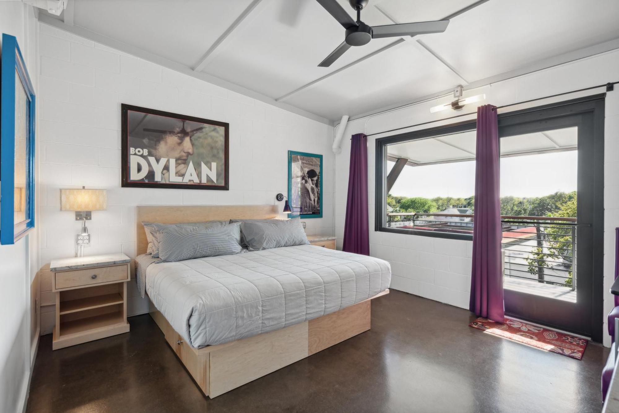 Boutique Vera Hotel In The Heart Of Folly Beach Exteriör bild