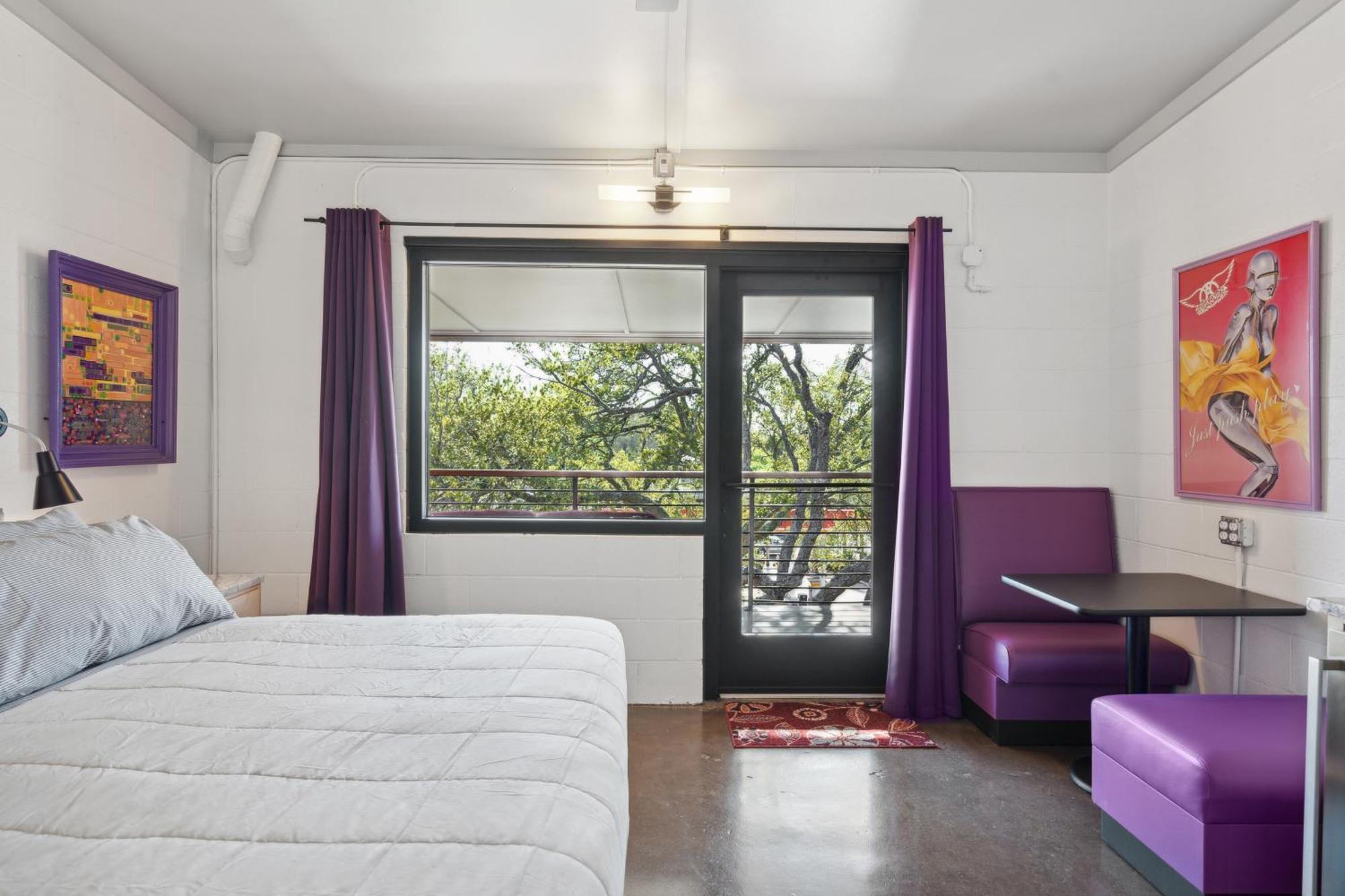 Boutique Vera Hotel In The Heart Of Folly Beach Exteriör bild