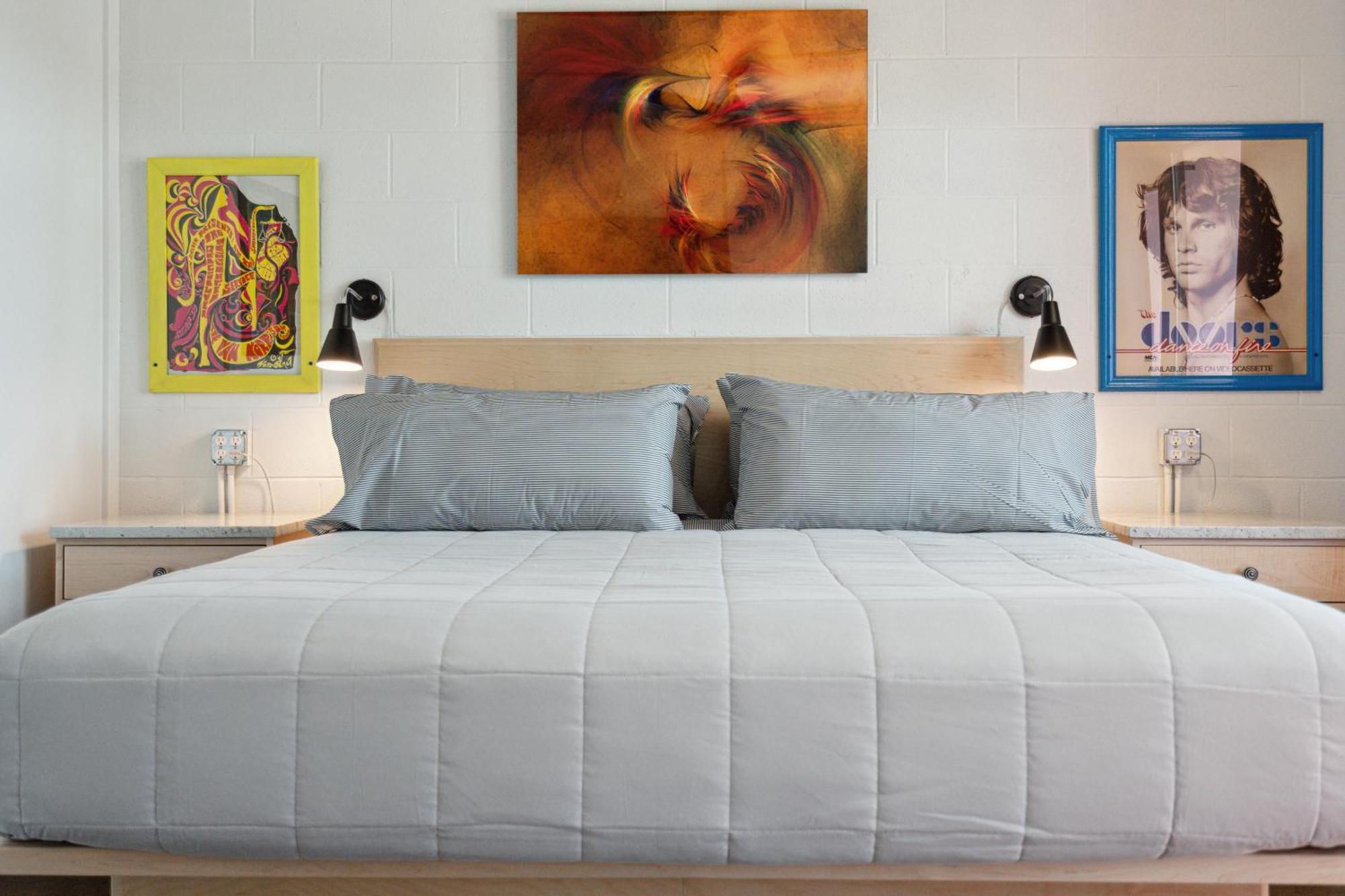 Boutique Vera Hotel In The Heart Of Folly Beach Exteriör bild