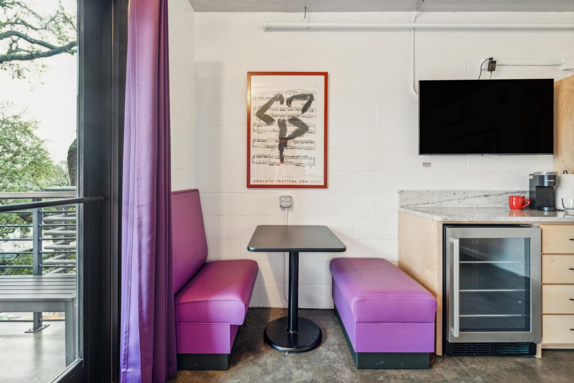 Boutique Vera Hotel In The Heart Of Folly Beach Exteriör bild